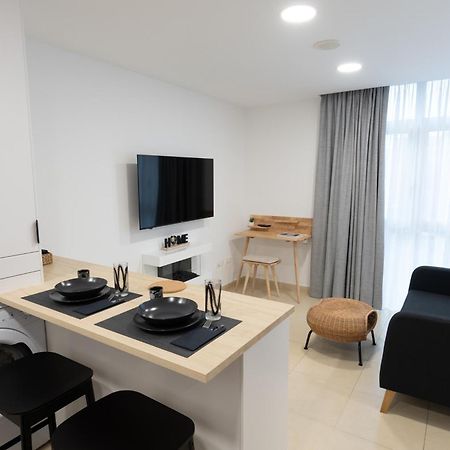 Miniloft Cee Con Wifi En El Centro Del Pueblo 아파트 외부 사진